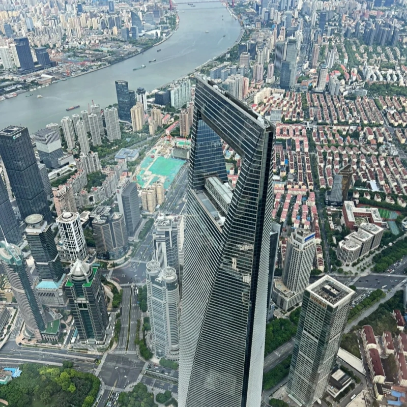 Brilliant urban charm and elegant garden charm