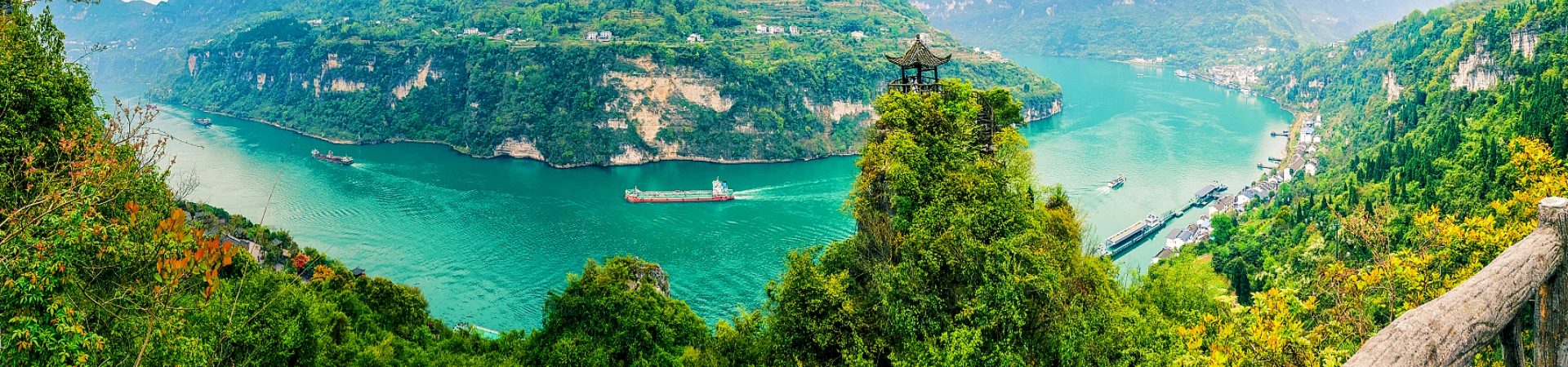 The magnificent painting of the Yangtze River and the poetry of cities along the coast