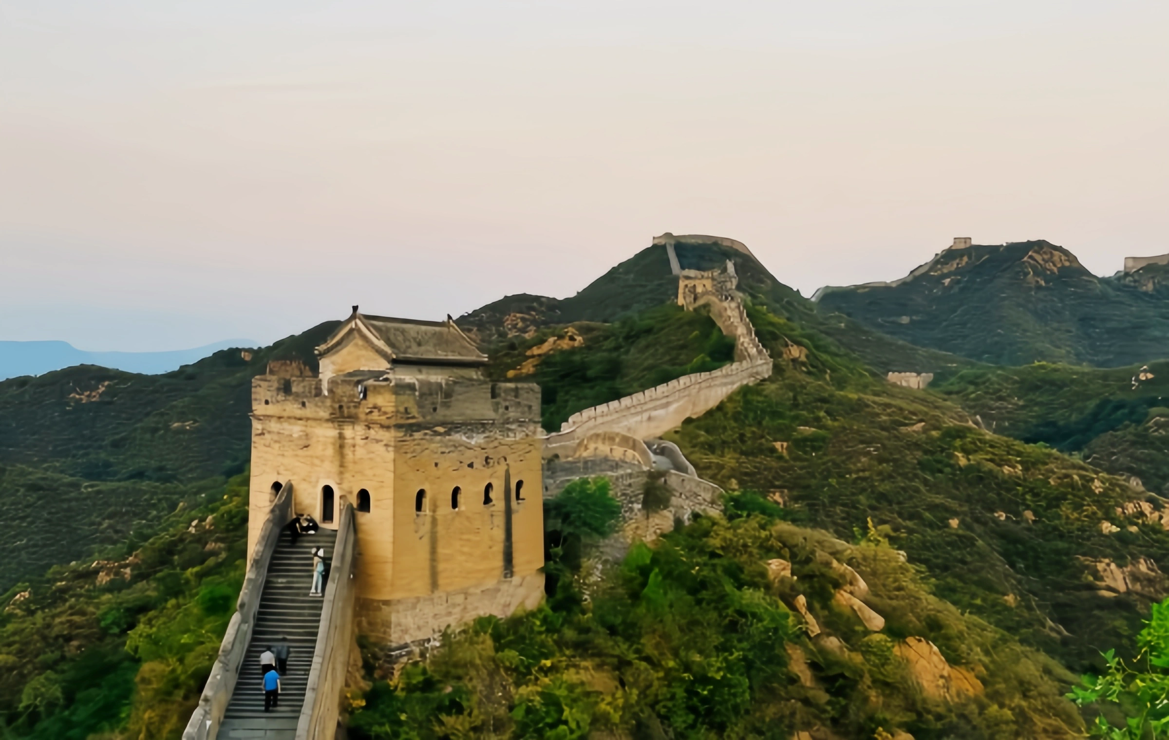 The starry sky of the Great Wall and the tenderness of the water town