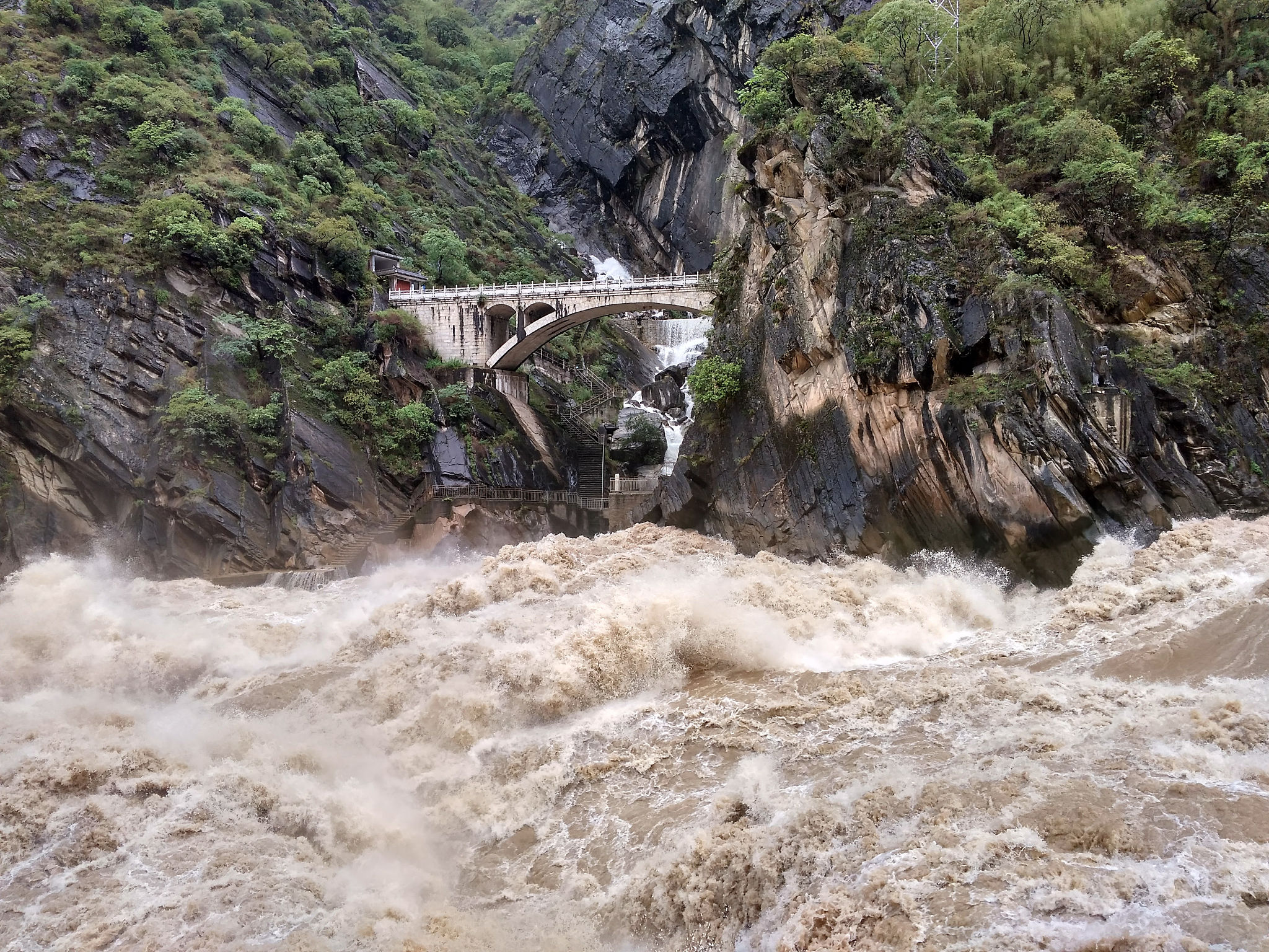 Tiger Leaping Gorge Hiking - Upper Section