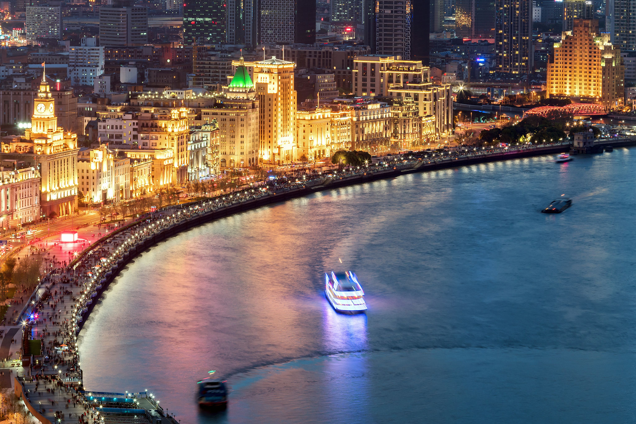 Fly to Modern Shanghai