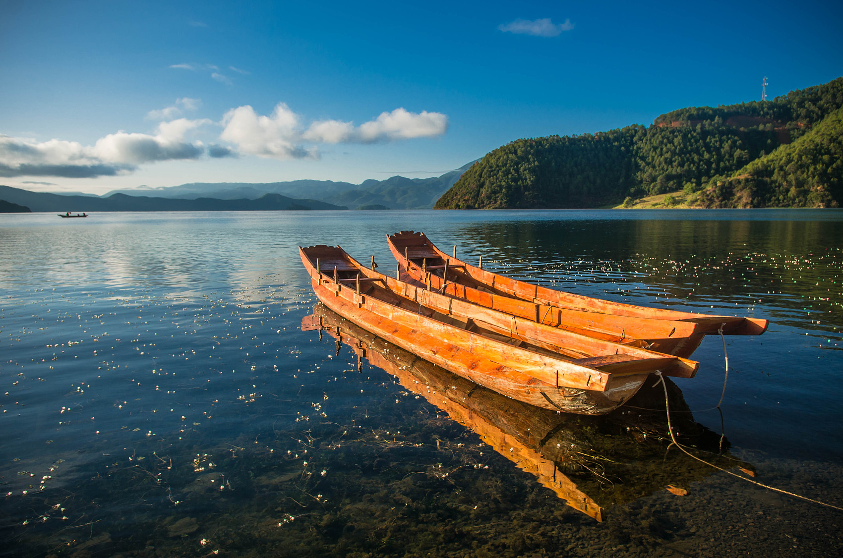 Explore the mysterious Lugu Lake