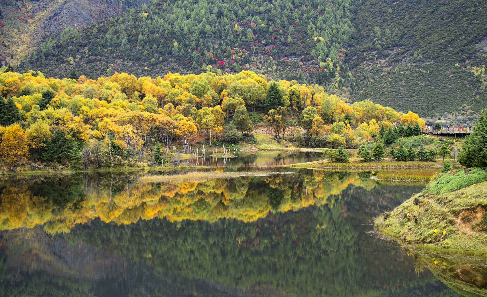 Tibetan health preservation and purification of holy lakes