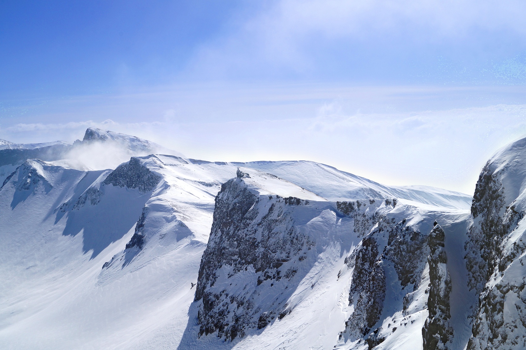 Peak Adventure - Helicopter Skiing